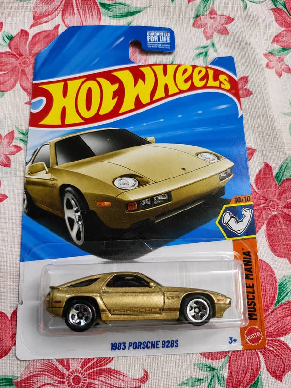 Hot Wheels 1983 Porsche 928S Gold Variant | Dollar General Exclusive | US Imported