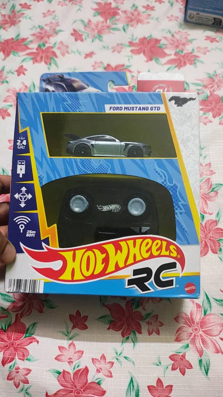 Hot Wheels RC 1:64 Scale Ford Mustang GTD Remote Control Car (US Imported)