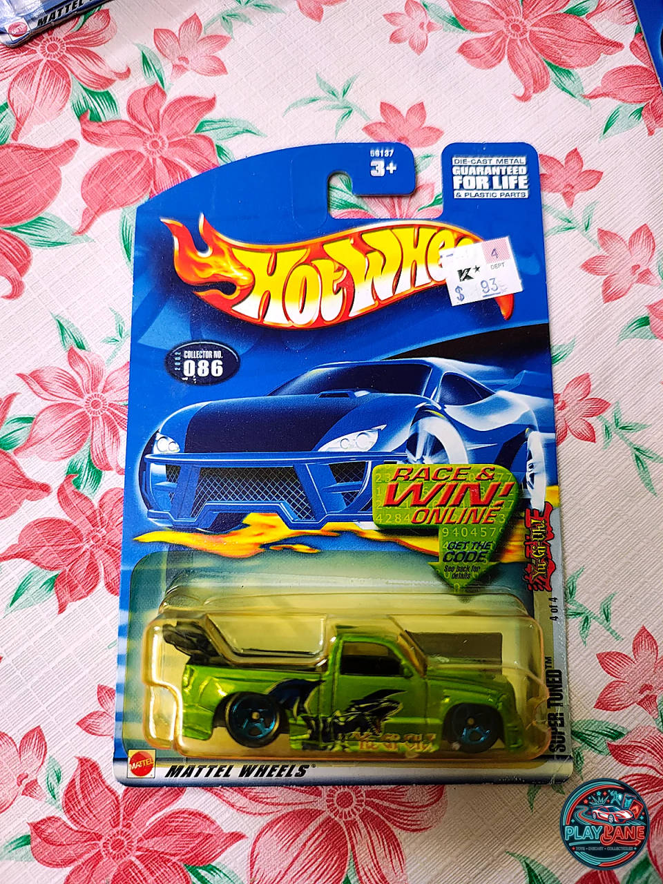 Hot Wheels Super Tuned Yu-Gi-Oh! Blue-Eyes White Dragon | Imported – 1:64 Scale 2002 Mainline Collector No. 86 Green Anime Crossover Car