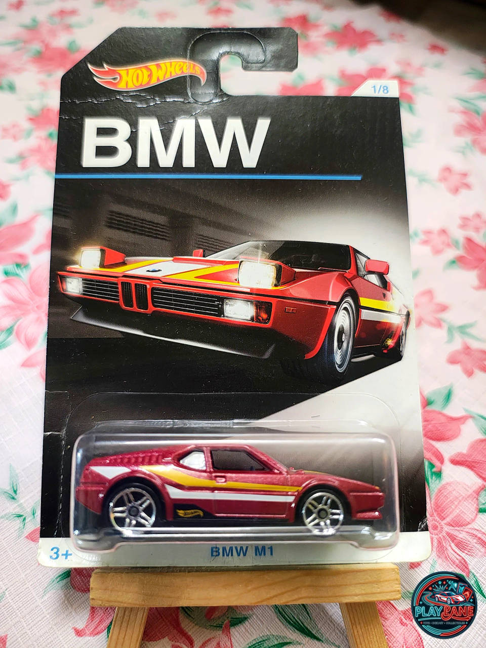 Hot Wheels BMW M1 Procar | 2015 Official BMW Series (Car 1/8) | 1:64 Scale Premium Alpine White Vintage Italian-Designed V6 German Supercar Diecast Model Car
