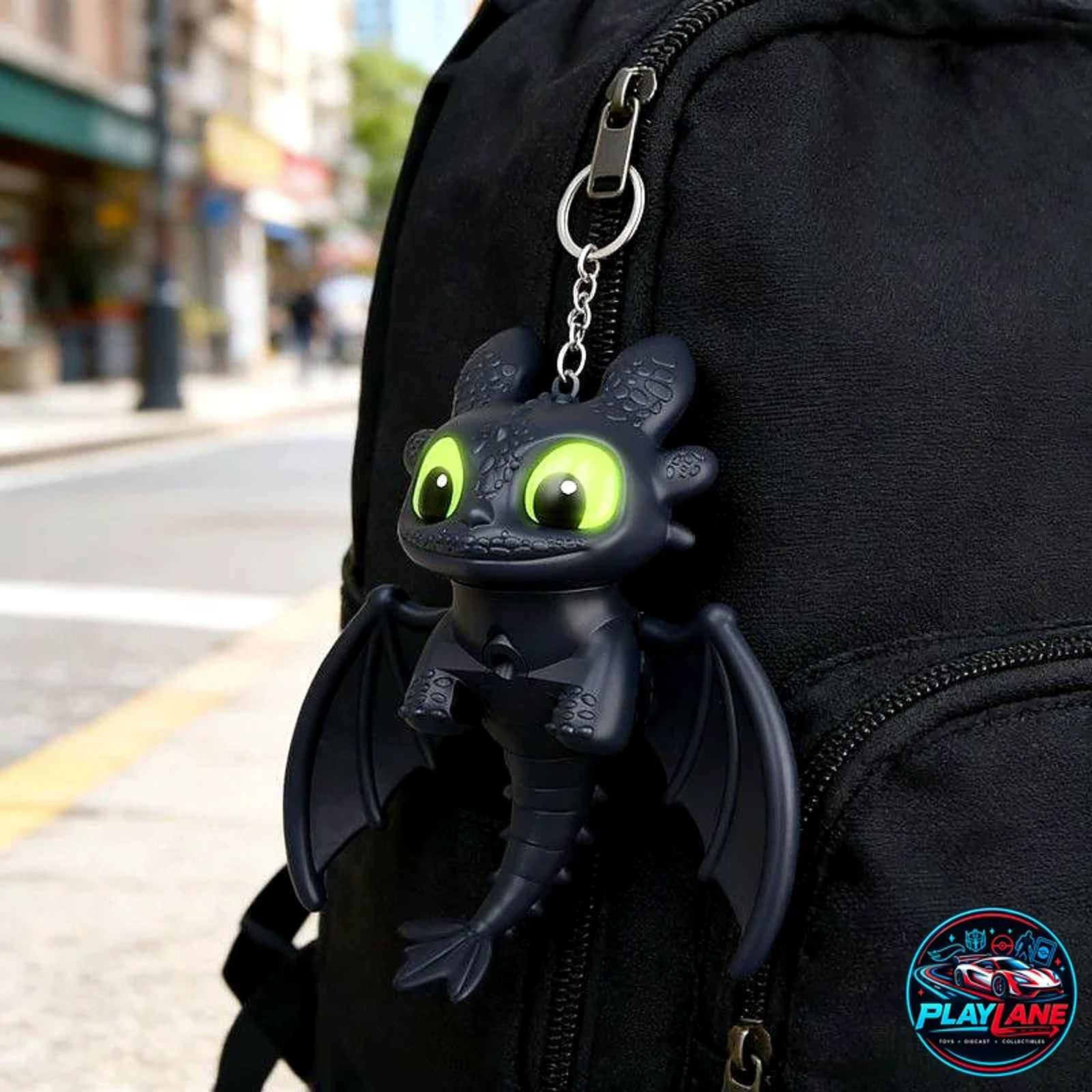 DreamWorks How to Train Your Dragon: Toothless (The Night Fury) 3D Interactive Toy Keychain with Flapping Moving Wings & Glowing LED Light-Up Green Eyes - Main View 4