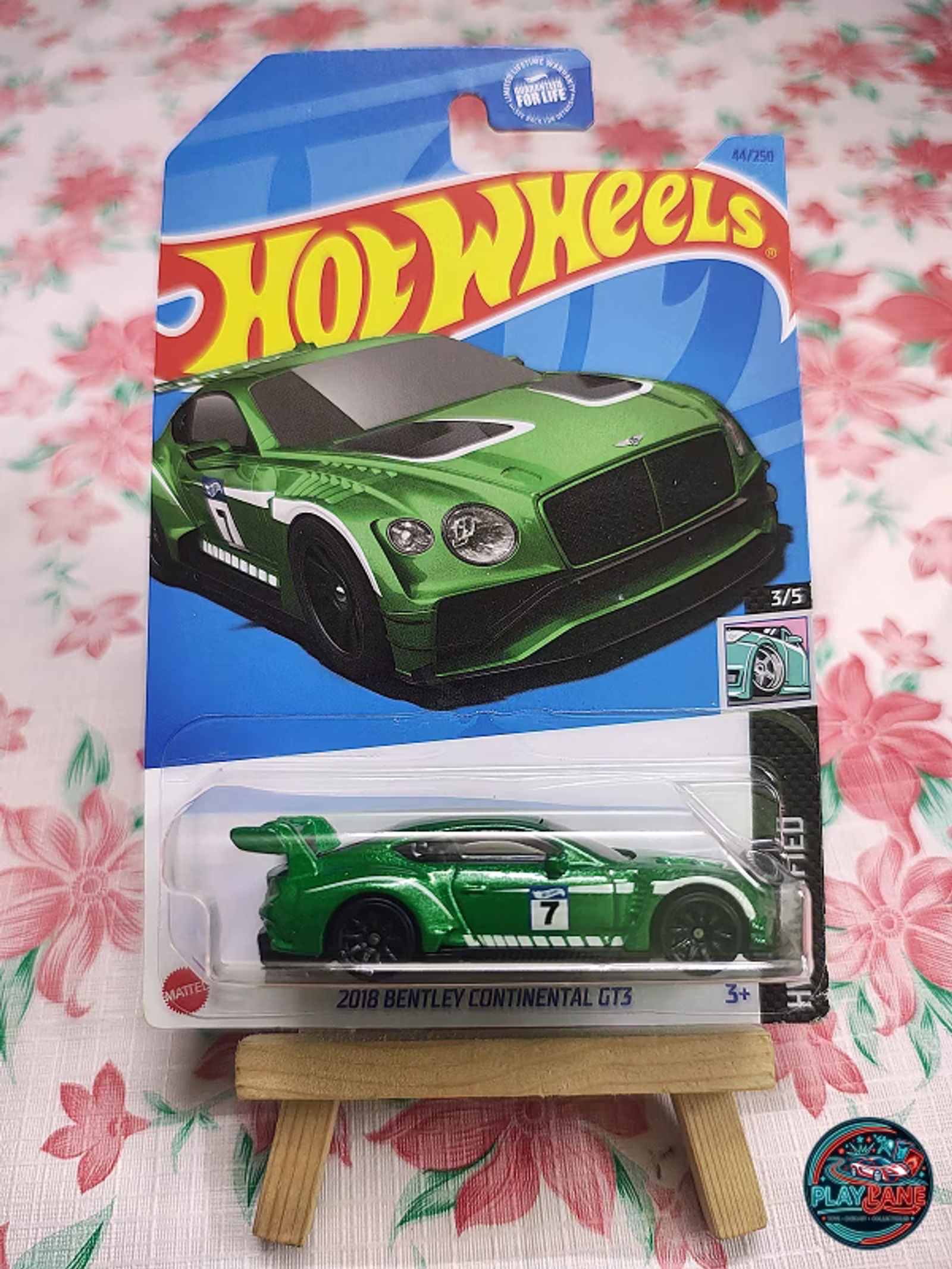 Hot Wheels 2018 Bentley Continental GT3 British Racing Green | Imported – 1:64 Scale Mainline Collector Model Car - Main View 1