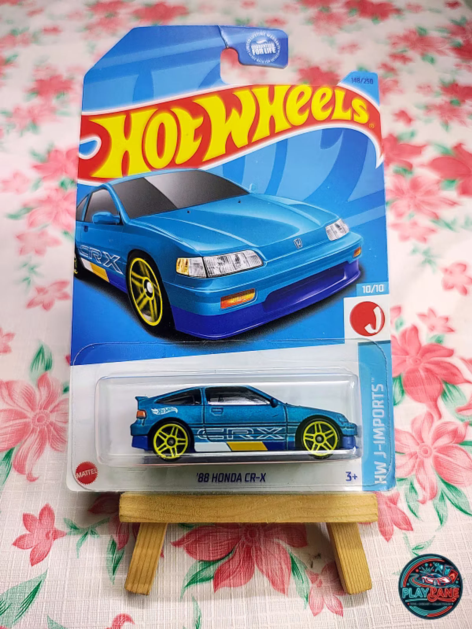 Hot Wheels '88 Honda CR-X | Imported – 1:64 Scale HW J-Imports Retro Hatchback Mainline Diecast Model Car - Main View 1