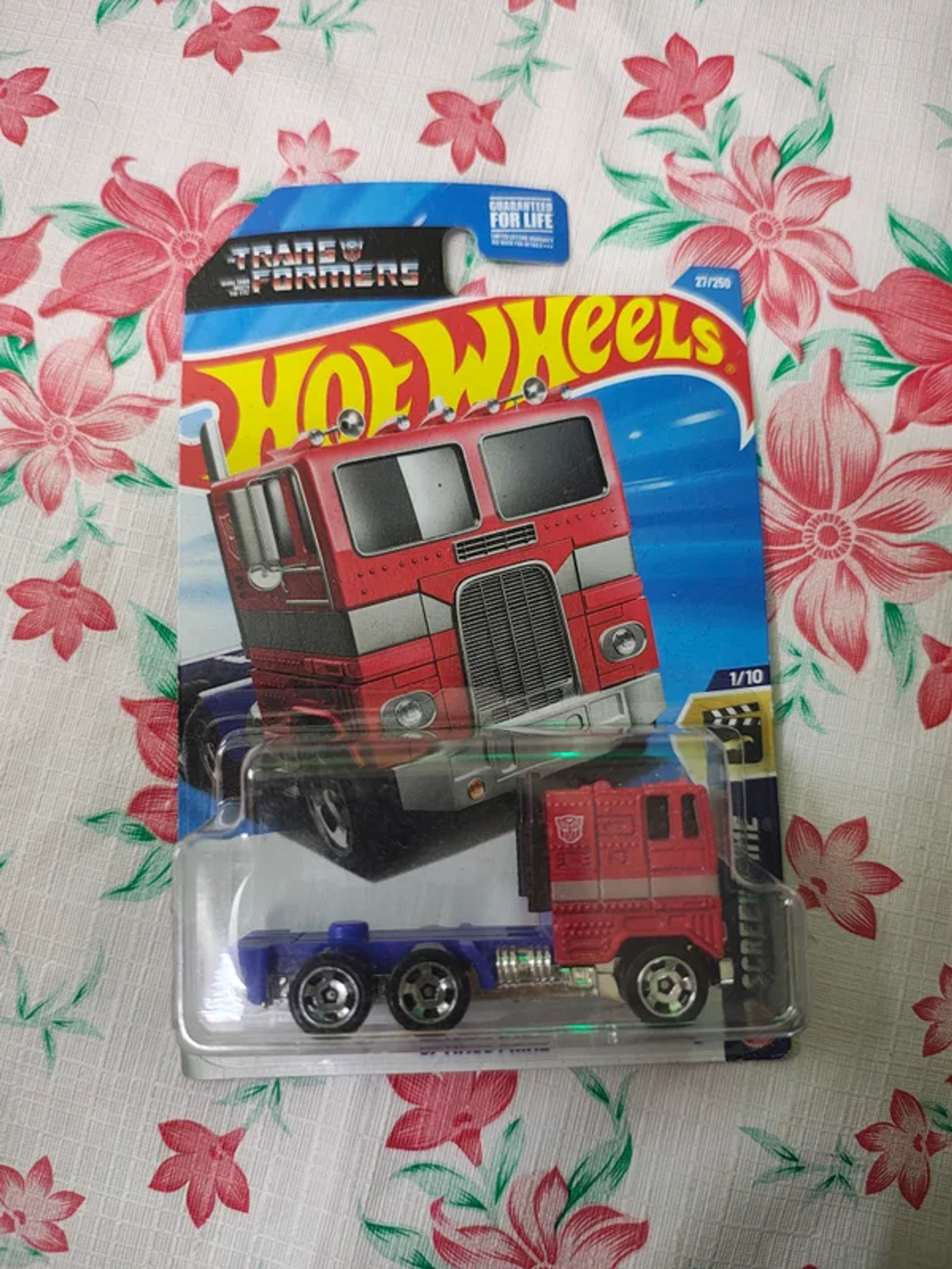 Hot Wheels Optimus Prime HW Screen Time US Import | 1:64 Scale Transformers Diecast - Main View 1
