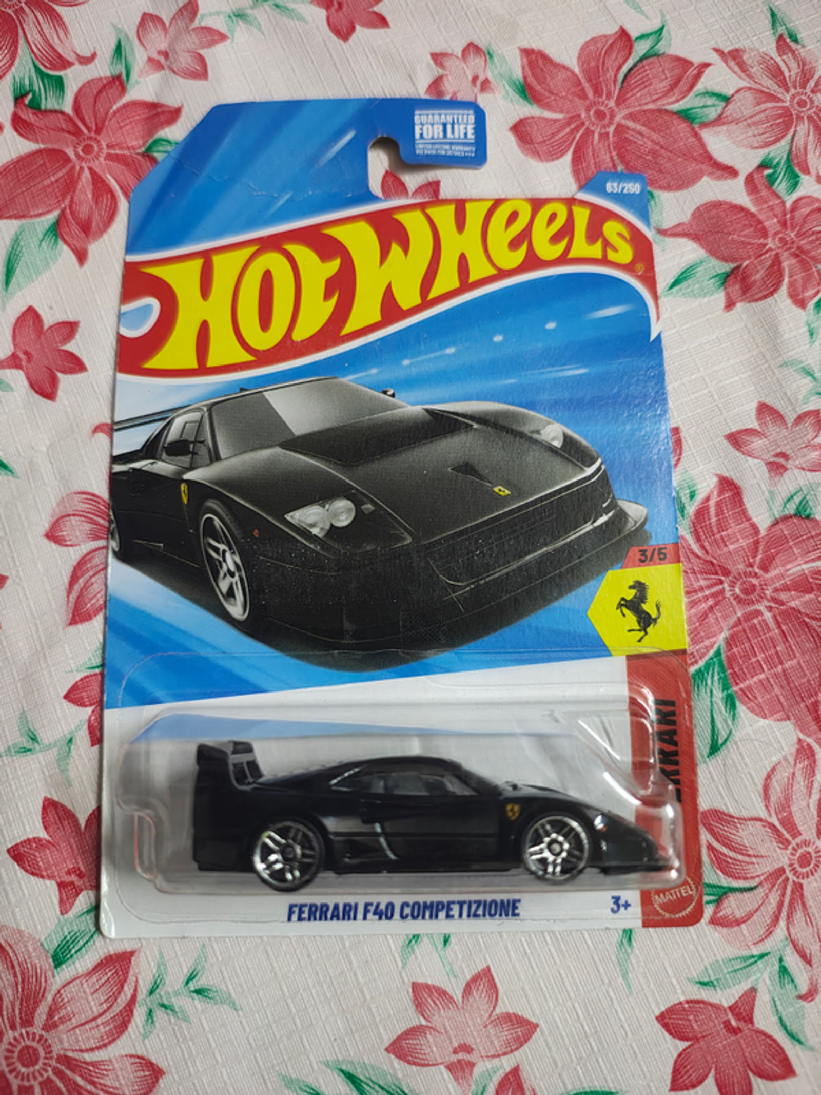 Hotwheels Ferrari F40 Competizone Black | US Imported - Main View 1