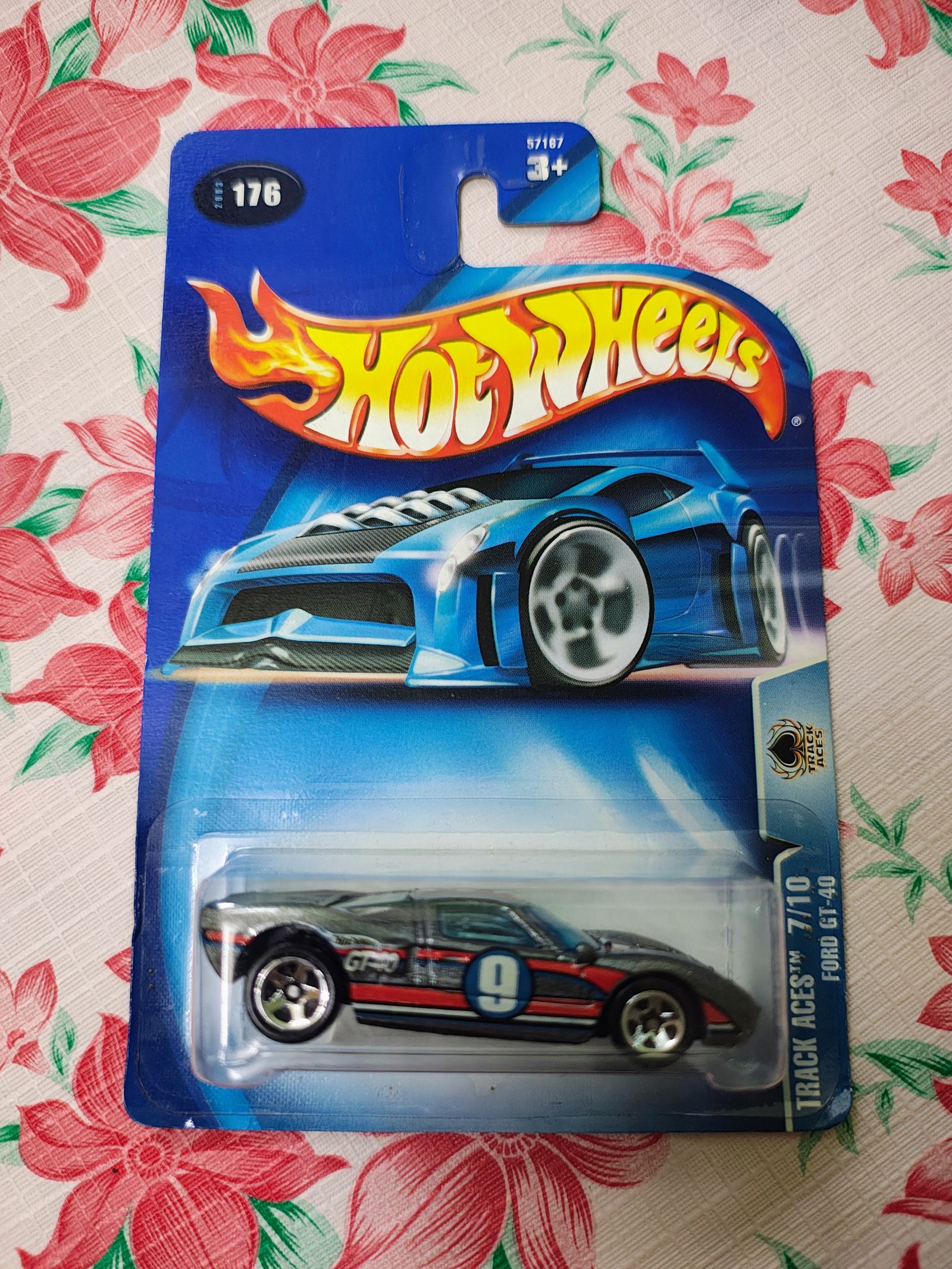 Hot Wheels Ford GT-40 Metallic Gray | Imported – 1:64 Scale 2003 Track Aces 7/10 Retro Le Mans Mainline Racing Diecast Model Car - Main View 1