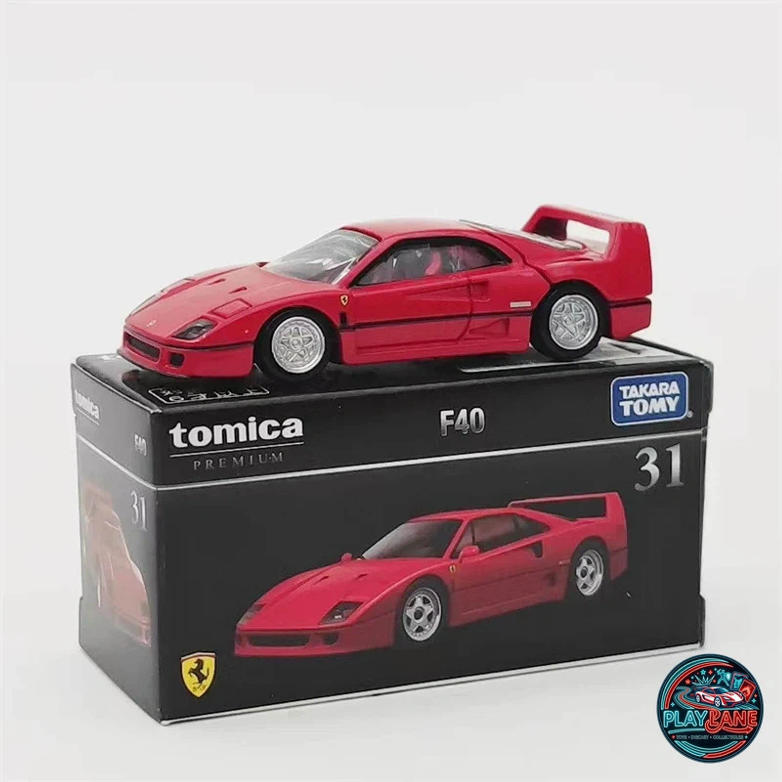 Takara Tomy Tomica Premium #31 Ferrari F40 Red (1:62 Scale Die-Cast Car with Opening Engine Hood) - Main View 2