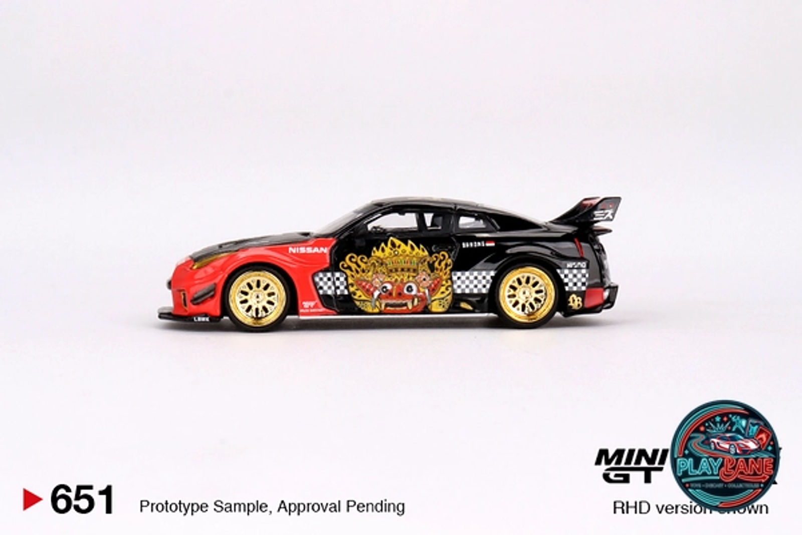 Mini GT 1:64 LB-Silhouette WORKS GT NISSAN 35GT-RR Ver.1 “BARONG” (Die-Cast Model Car) - Main View 2