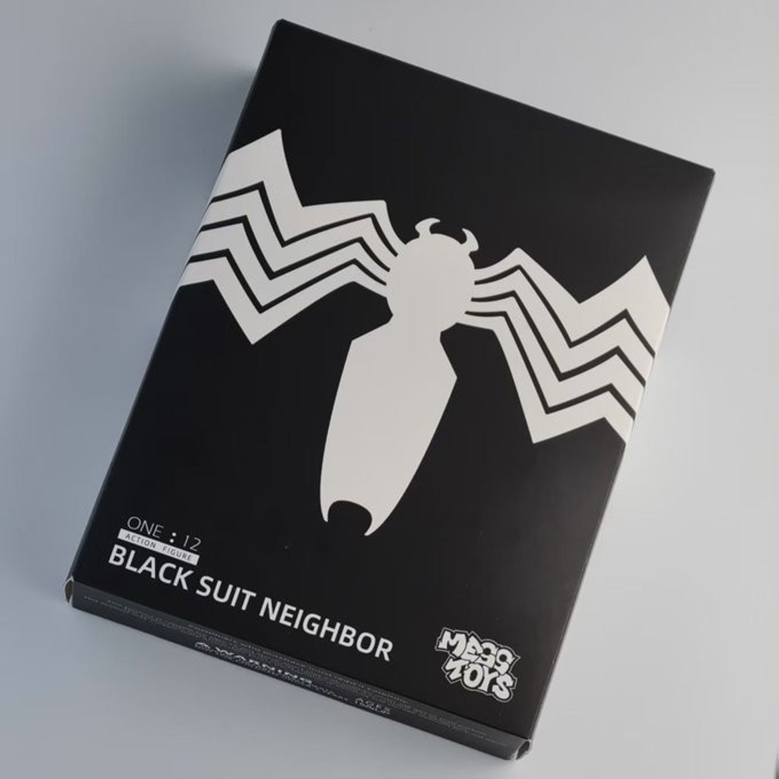 MESS Toys Symbiote Spider-Man (Black Suit Neighbor) 1/12 Scale Action Figure (16cm) - Main View 5