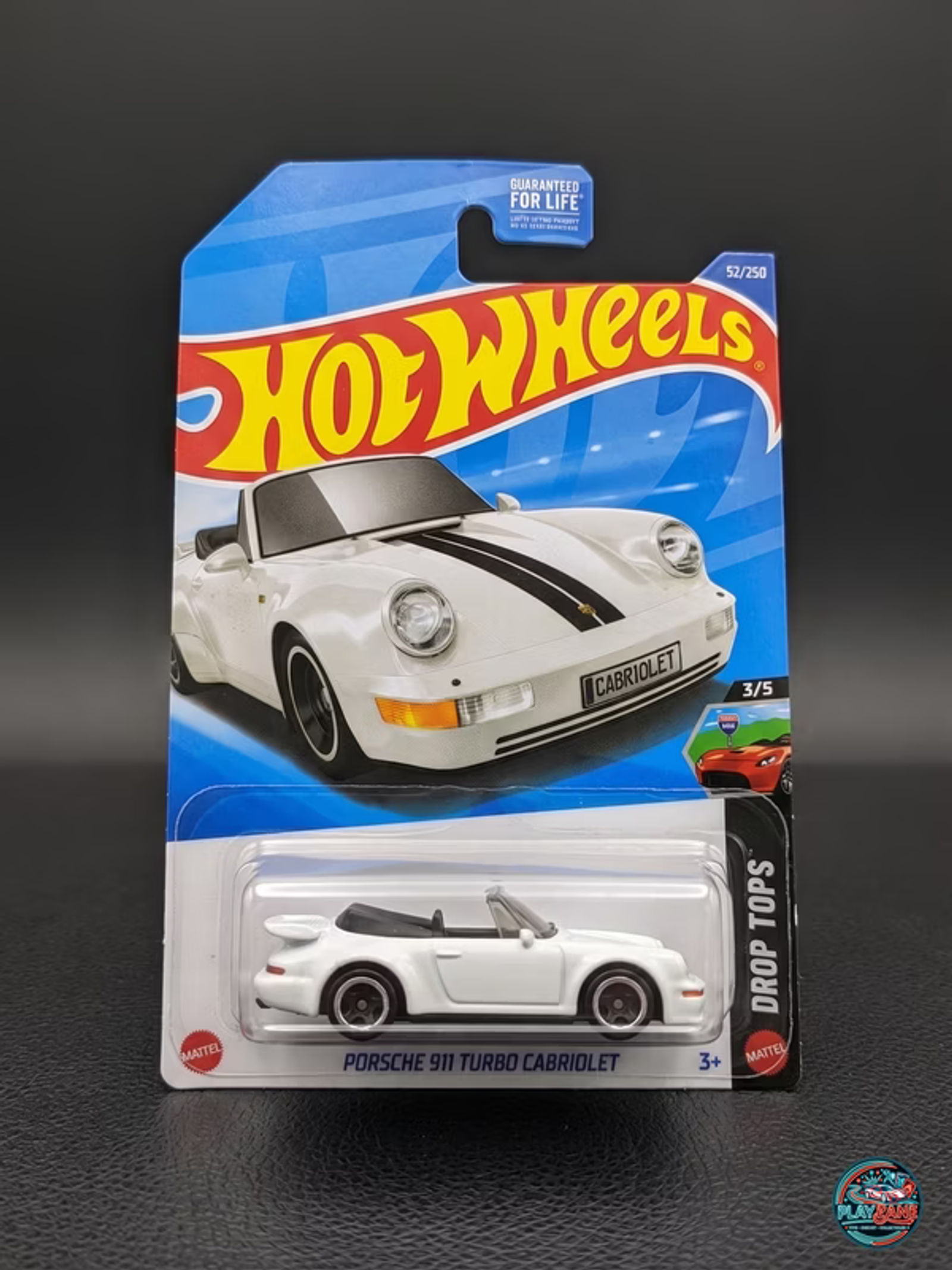 Hot Wheels Porsche 911 Turbo Cabriolet White | 2026 Drop Tops 1:64 Diecast Car - Main View 1