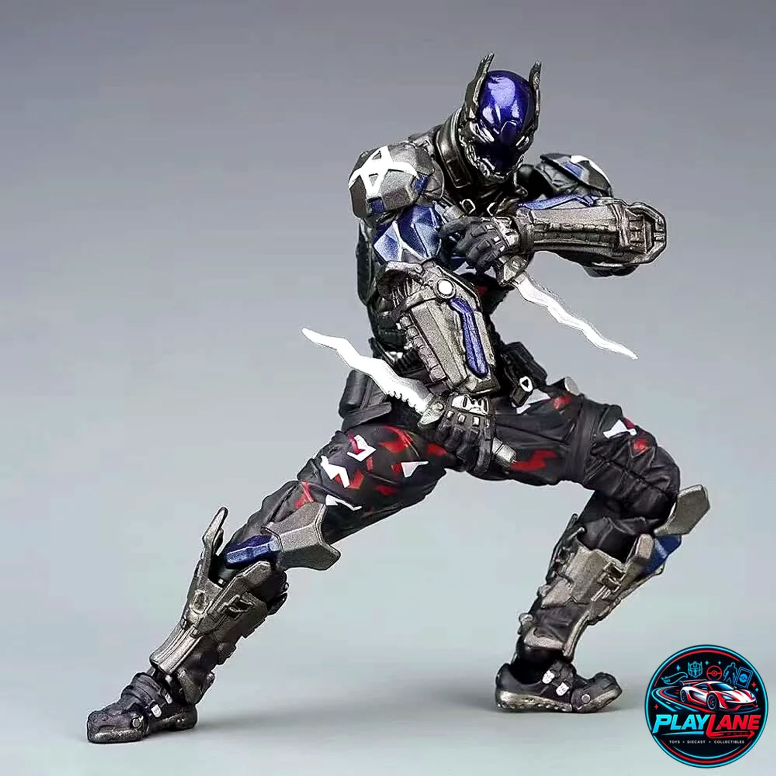 Amazing Yamaguchi Revoltech: Batman Arkham Knight (KO Max V2 Upgraded Version) 6-Inch / 1:12 Scale Collectible Action Figure (with Red Hood Swap Parts & Arsenal) - Main View 4