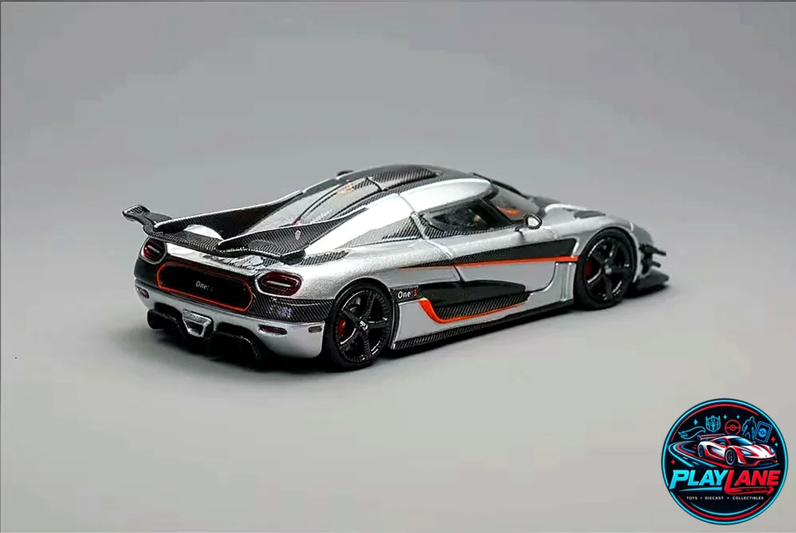 TPC 1:64 Koenigsegg Agera One:1 Silver Metallic Limited Edition Die-Cast Collector Model Car with Acrylic Display Case & Base - Main View 1